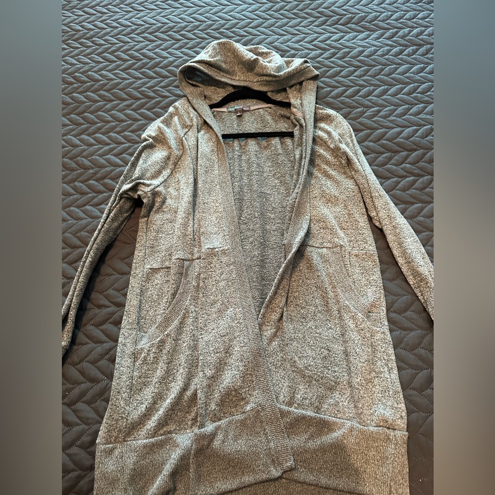 Long sweater with hood
